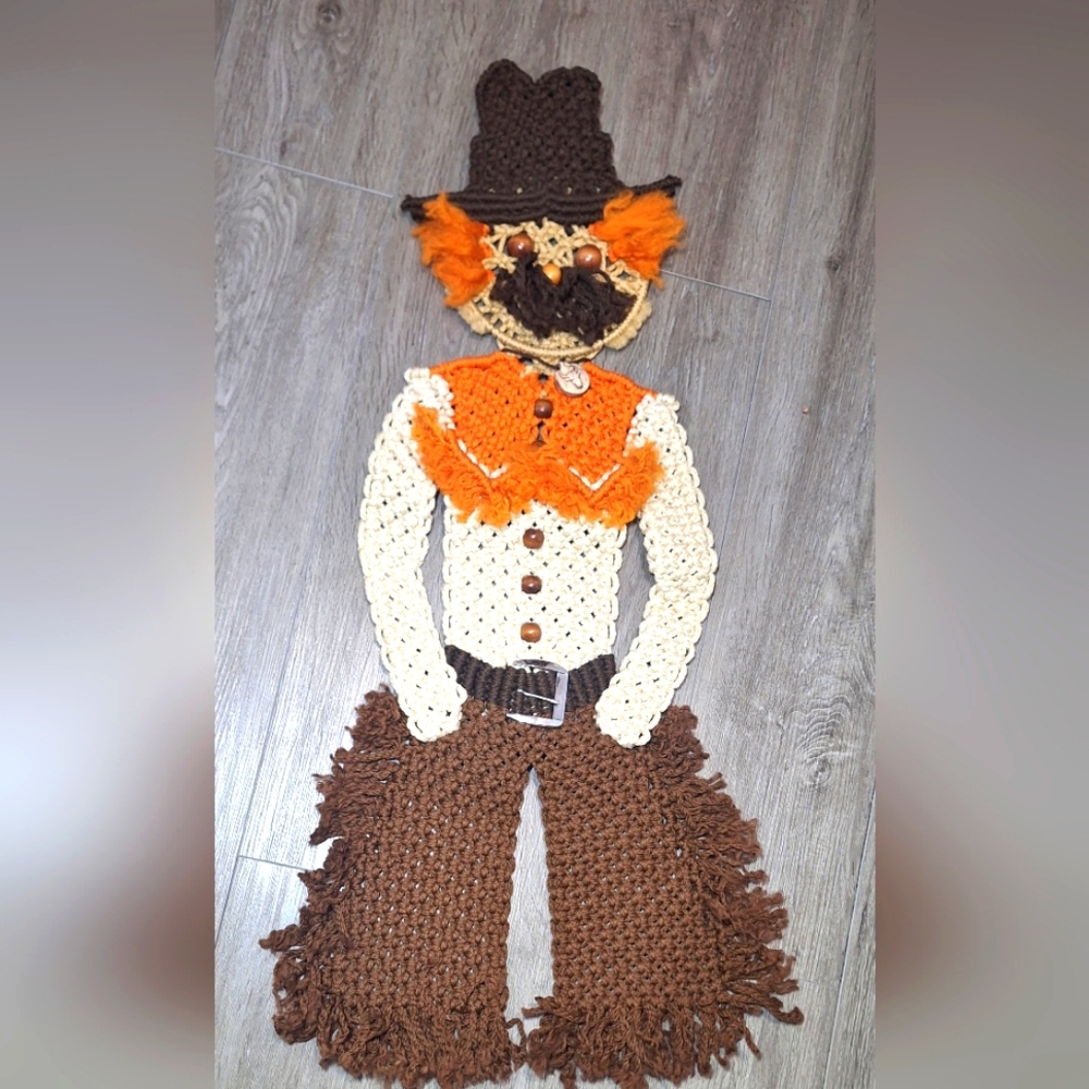 Vintage Macrame Cowboy Western Wall Hanging Bo Ho Handmade 37"